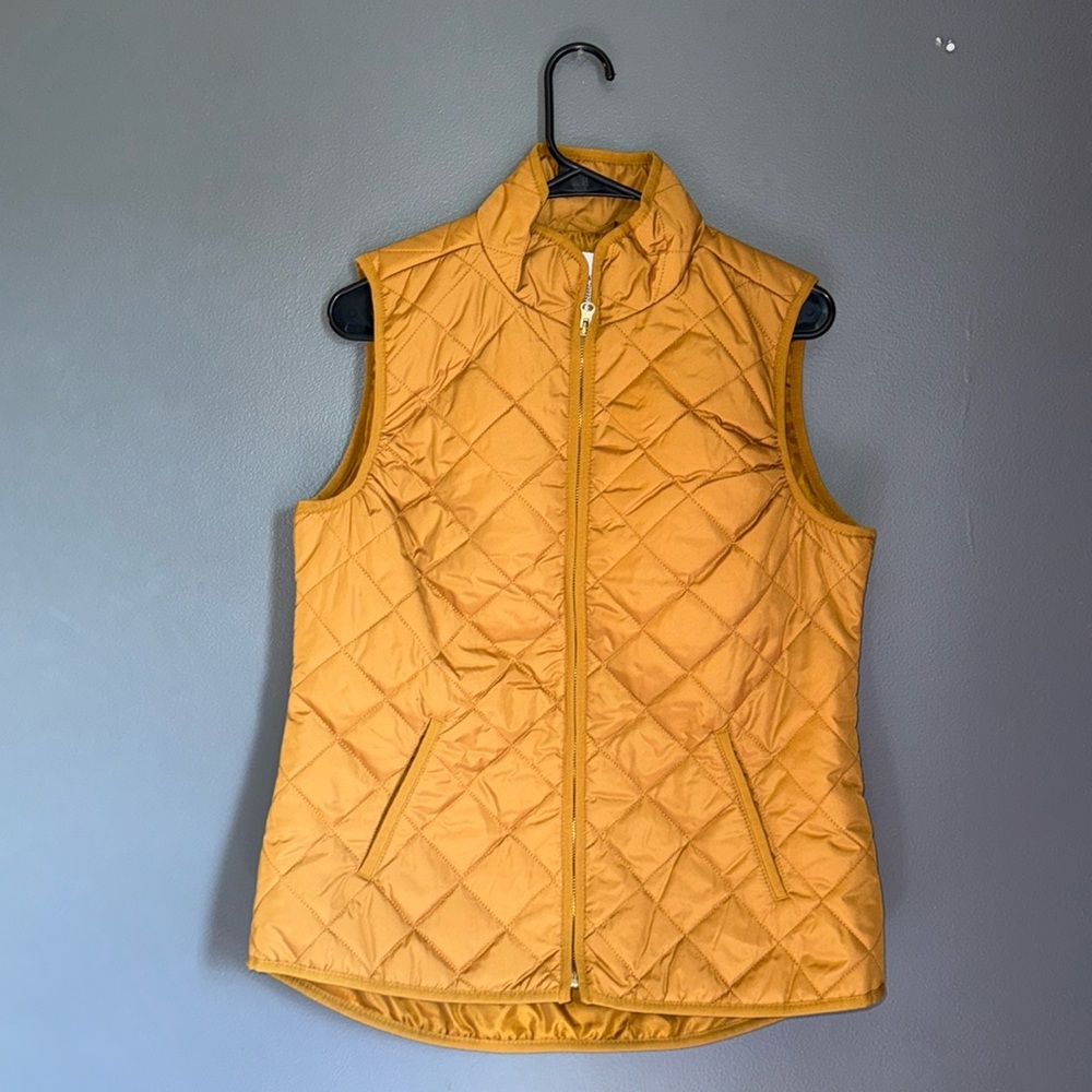 Old Navy mustard yellow vest size medium